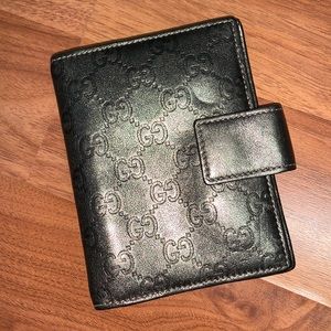 Authentic Gucci Metallic Leather Agenda